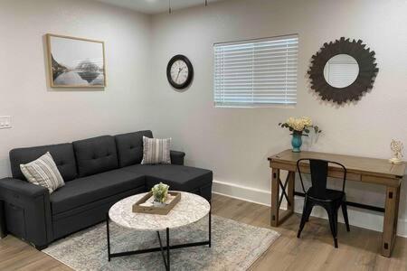 Country Charmer Single Story Cottage Pet Friendly Loomis Экстерьер фото